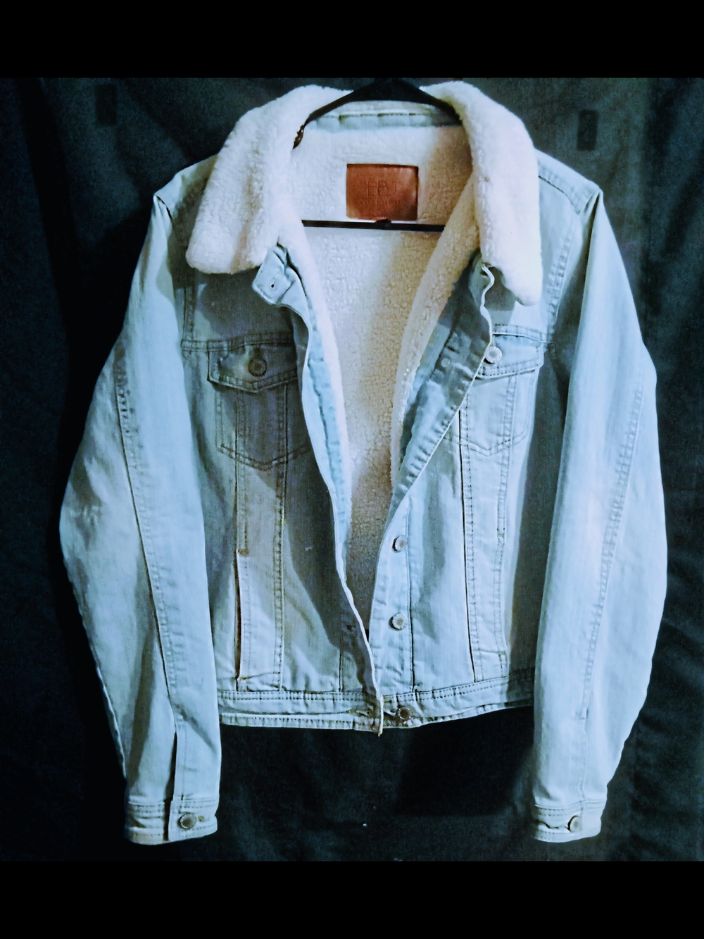 Medium/Large Denim Jacket with White Sherpa Collar and Sherpa Lining